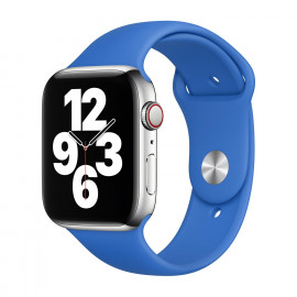 Apple - Bracelet Apple Watch en silicone 42mm / 44mm / 45mm / 49mm - Bleu Capri 